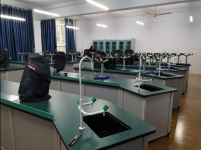 咸丰县第一中学教育设备采购项目(数字化实验室建设)